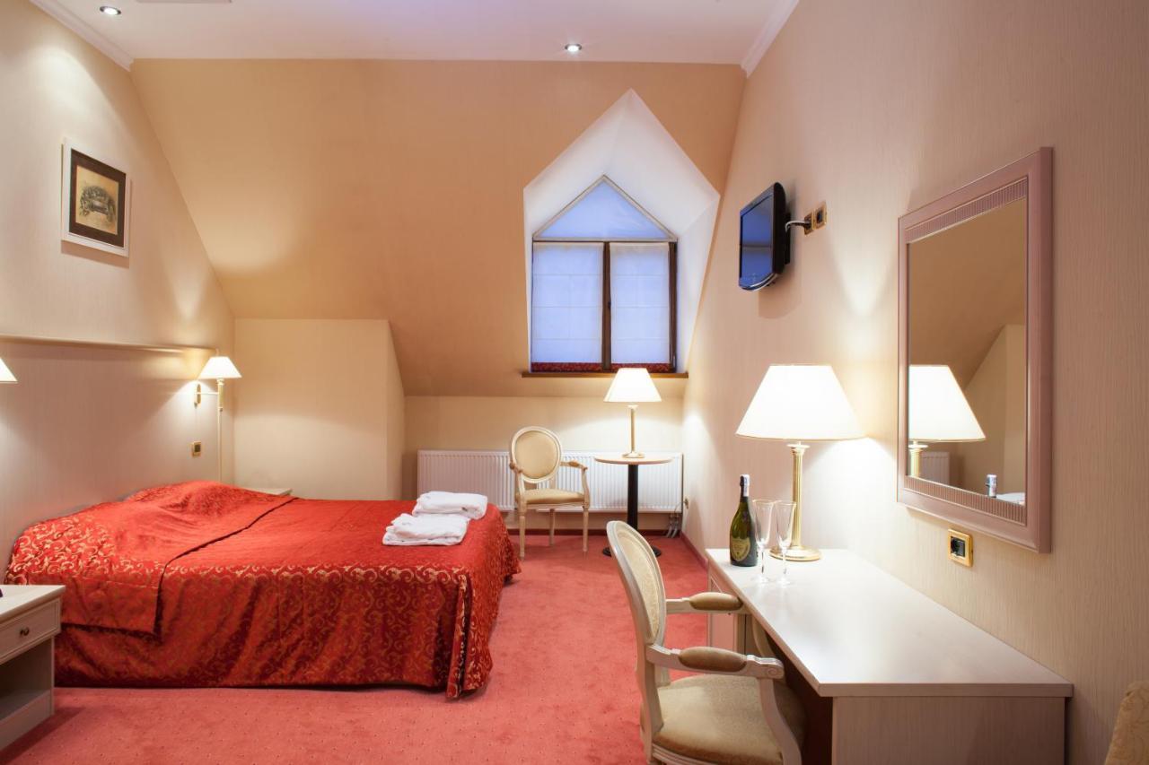 Onovo Dendra Hotel كييف المظهر الخارجي الصورة