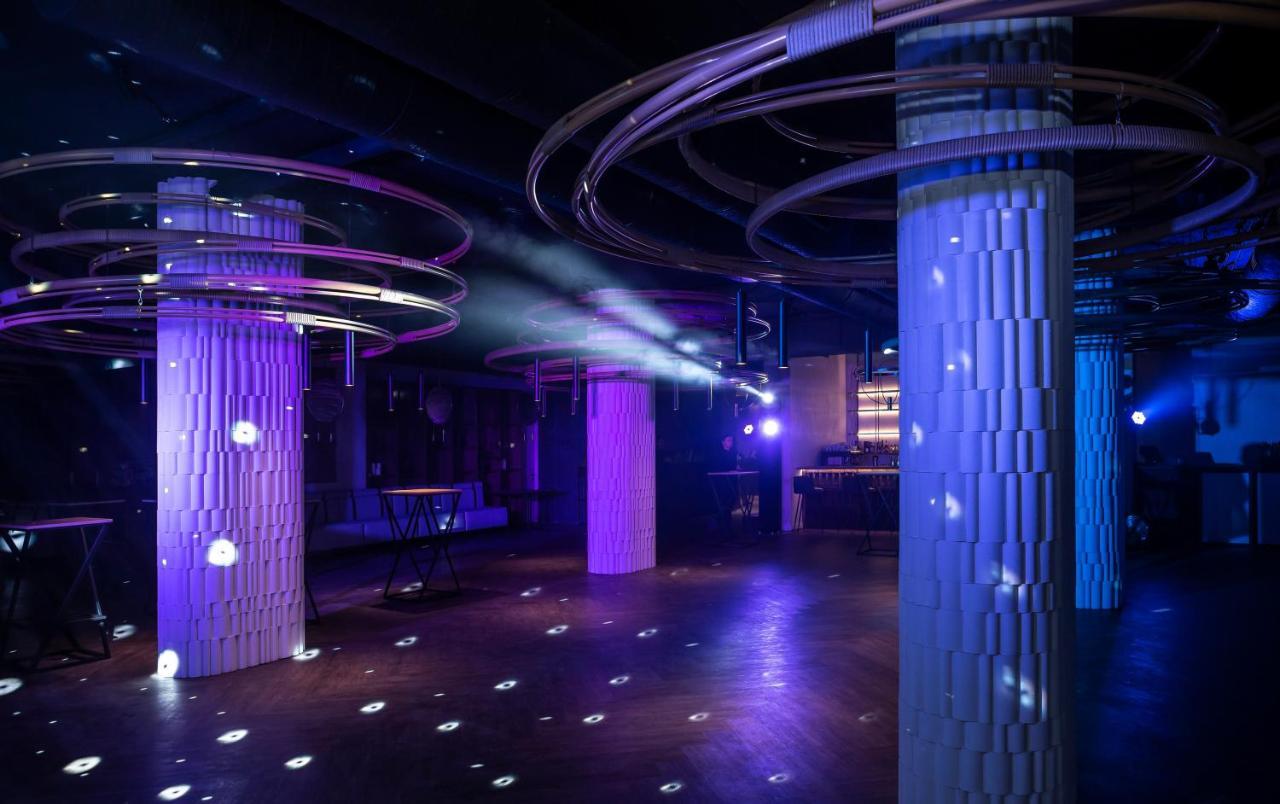 Onovo Dendra Hotel كييف المظهر الخارجي الصورة
